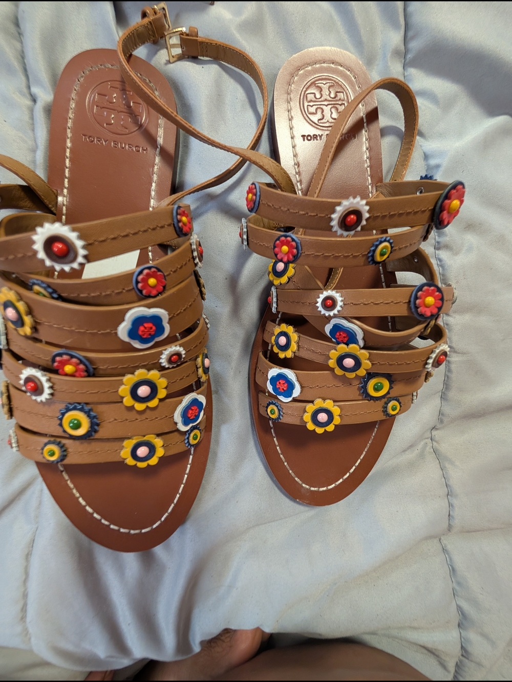 Tory Burch Brown Leather Floral Appliqué Strappy Sandals - Picture 2 of 6